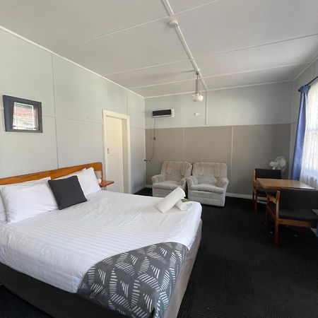 Mountain View Motel Queenstown Bagian luar foto