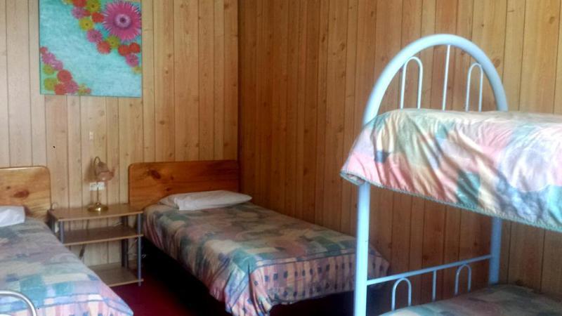 Mountain View Motel Queenstown Bagian luar foto